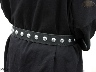 PA6 leather strap with 17 mm decorative rivets