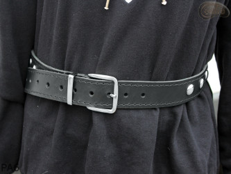 PA6 leather strap with 17 mm decorative rivets