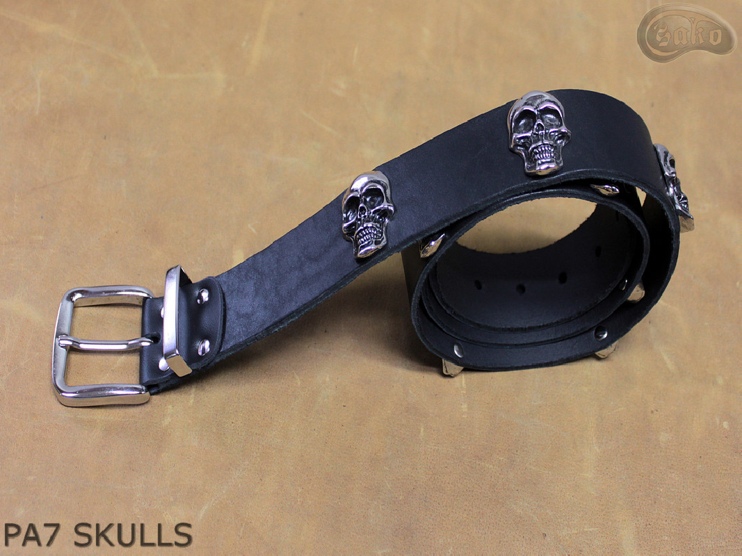 Kožený pásek PA7 s lebkami