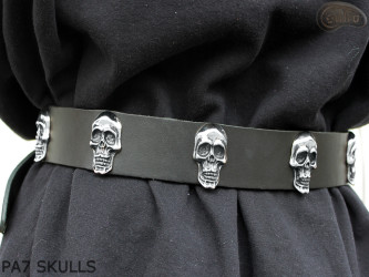 Ceinture pantalon/jupe en cuir PA7 avec têtes de mort