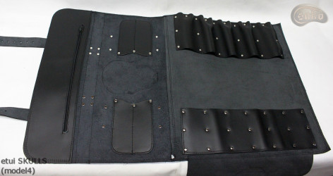 Sac à couteaux / pochette CUIR FLEUR SKULLS ( modèle 4)