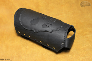 Držák na nápoje N18 SKULL