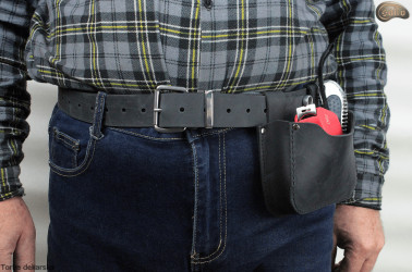Tool belt pouch for attaching to trouser belt