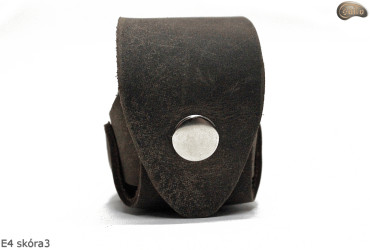 E4 BROWN3 holster case for the cylinder/magazine of the 1873 Colt Peacemaker revolver, caliber .44
